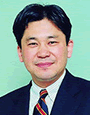 深野康彦氏